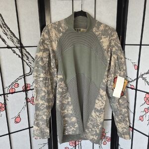Massif Men's Gray Long Sleeve Army Combat Fatigue Shirt Halp Size L NWT